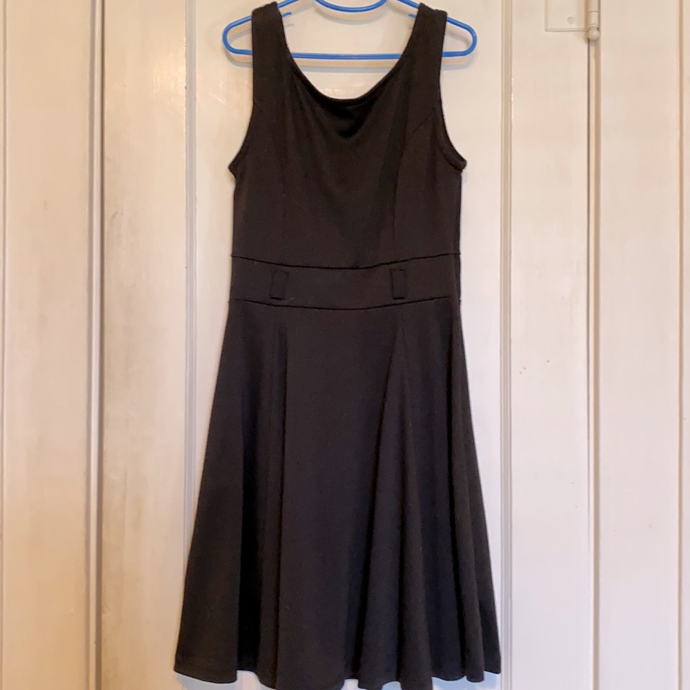 Monteau Los Angeles women’s small black dress